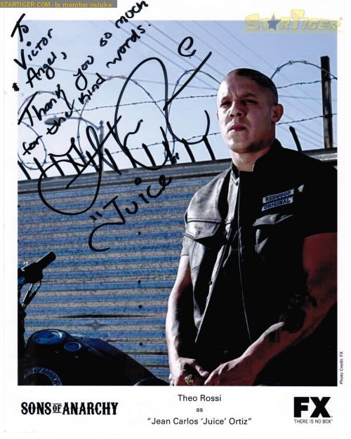 Theo Rossi autograph collection entry at StarTiger
